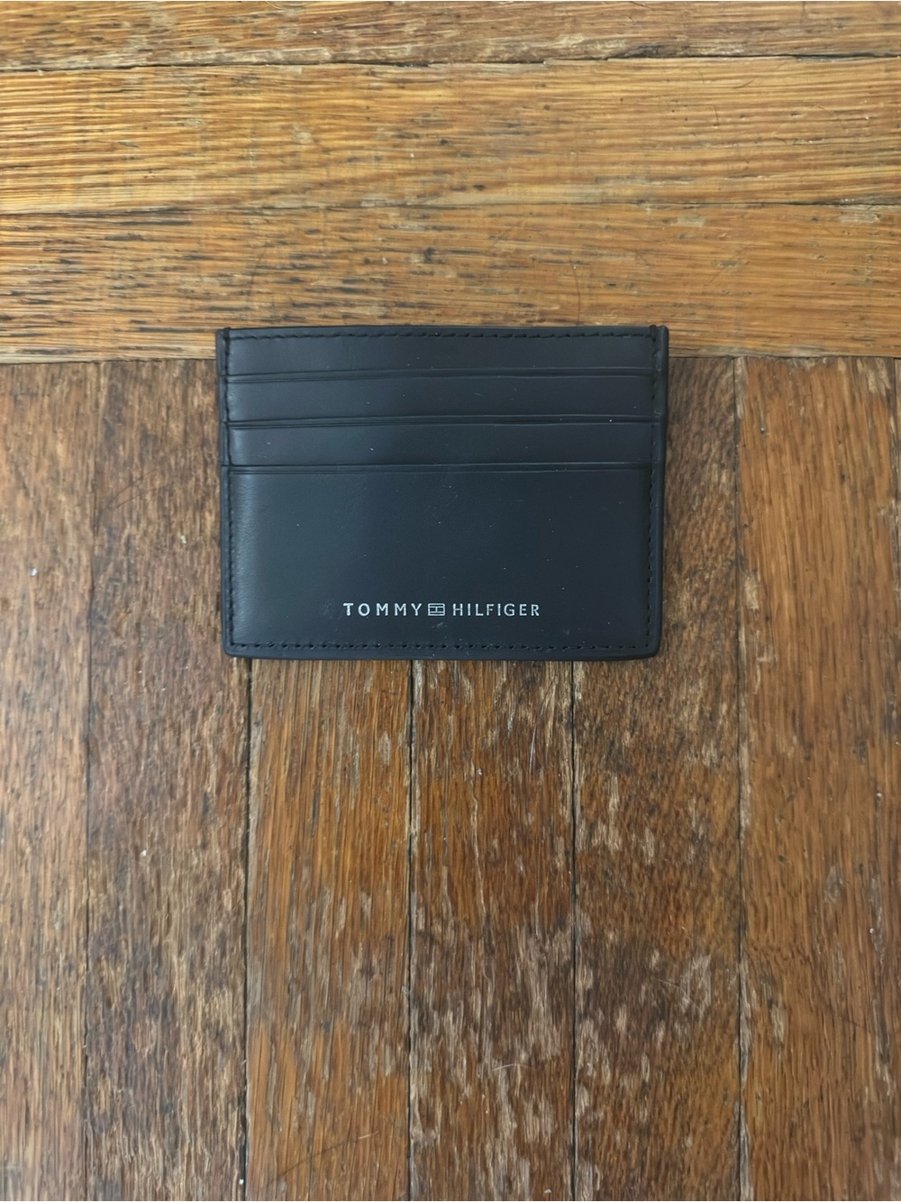 Tommy Hilfiger Black Leather Slim Card Holder